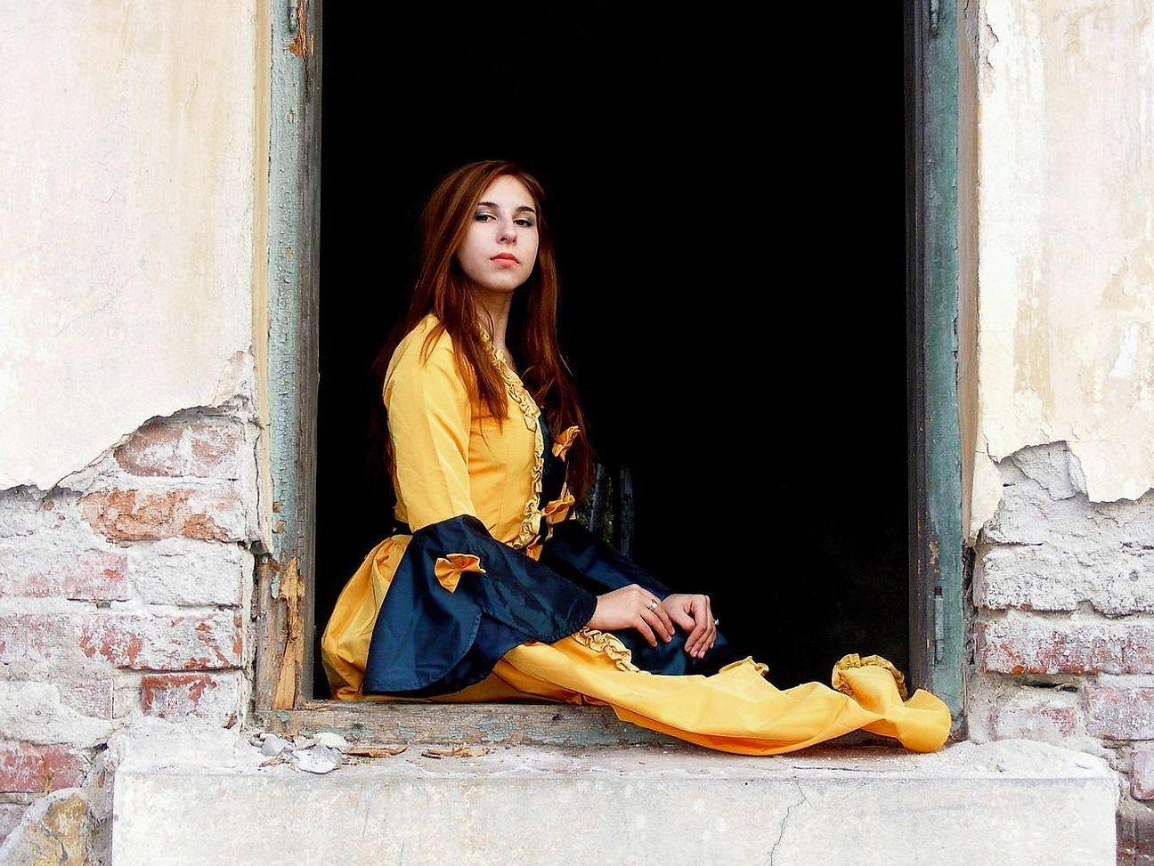 Ağaçların son olduğu yerin üzerinde çıplak açık arazi